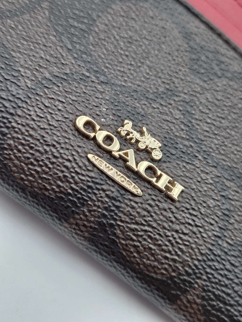 Coach Two-Tone Red & Burgundy Leather Shoulder Bag with Signature Wallet - Picture 15 of 16